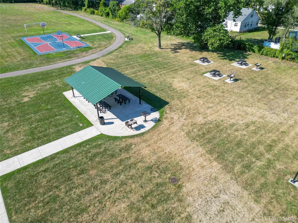 18244 Faust Avenue Detroit City, MI 48219