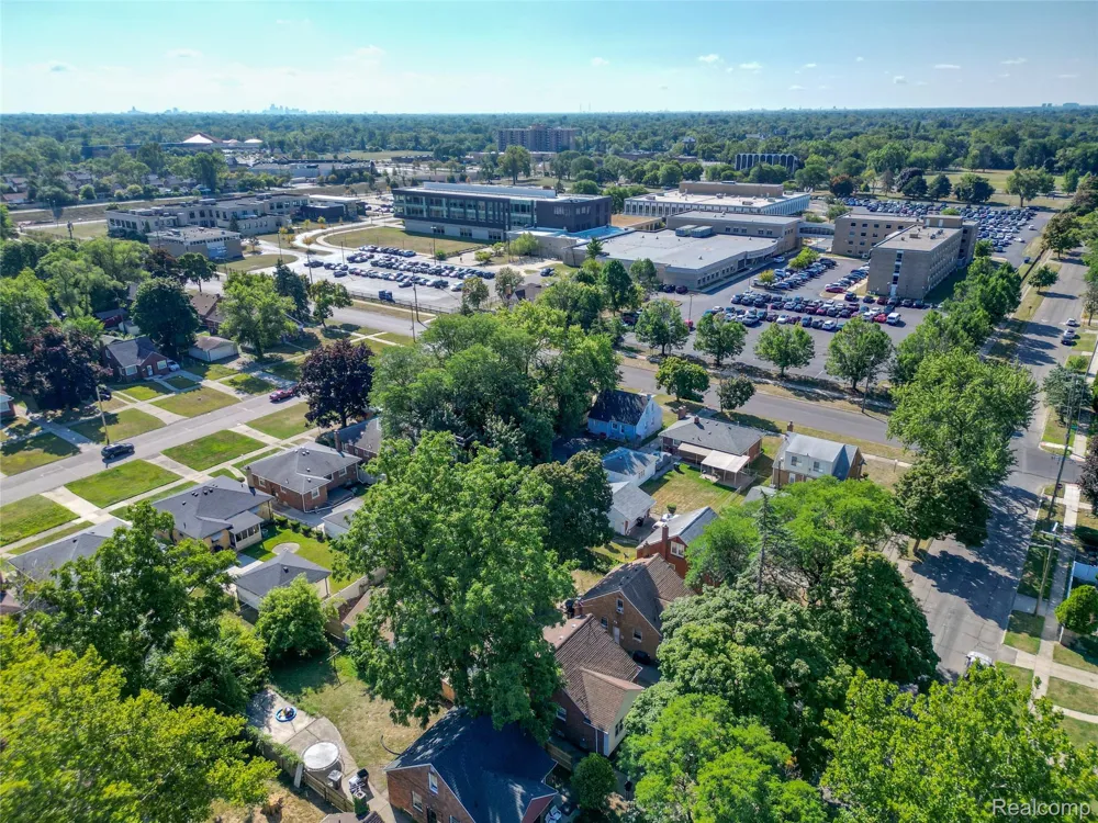 18244 Faust Avenue Detroit City, MI 48219