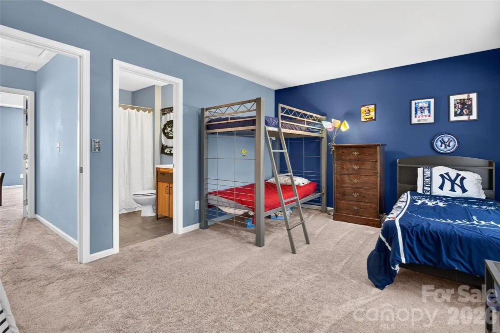 111 Kallie Loop Mooresville, NC 28117