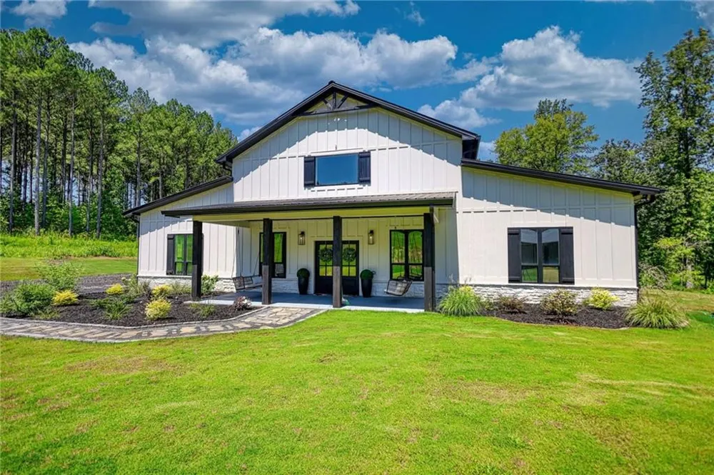 1321 Aqua Rd Madison, GA 30650