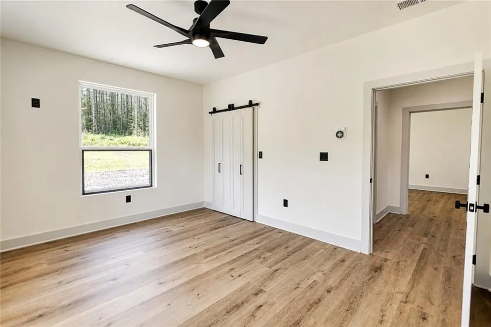 1321 Aqua Rd Madison, GA 30650
