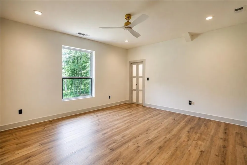 1321 Aqua Rd Madison, GA 30650