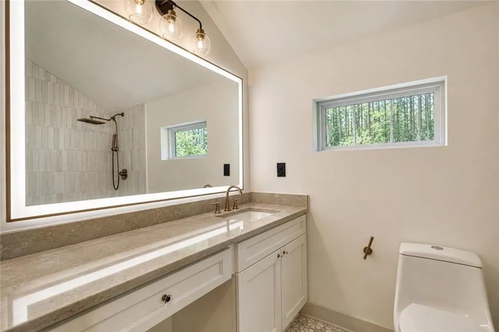 1321 Aqua Rd Madison, GA 30650