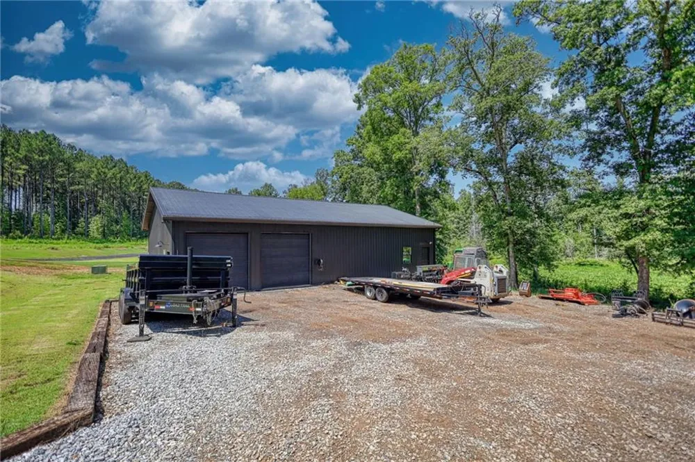 1321 Aqua Rd Madison, GA 30650