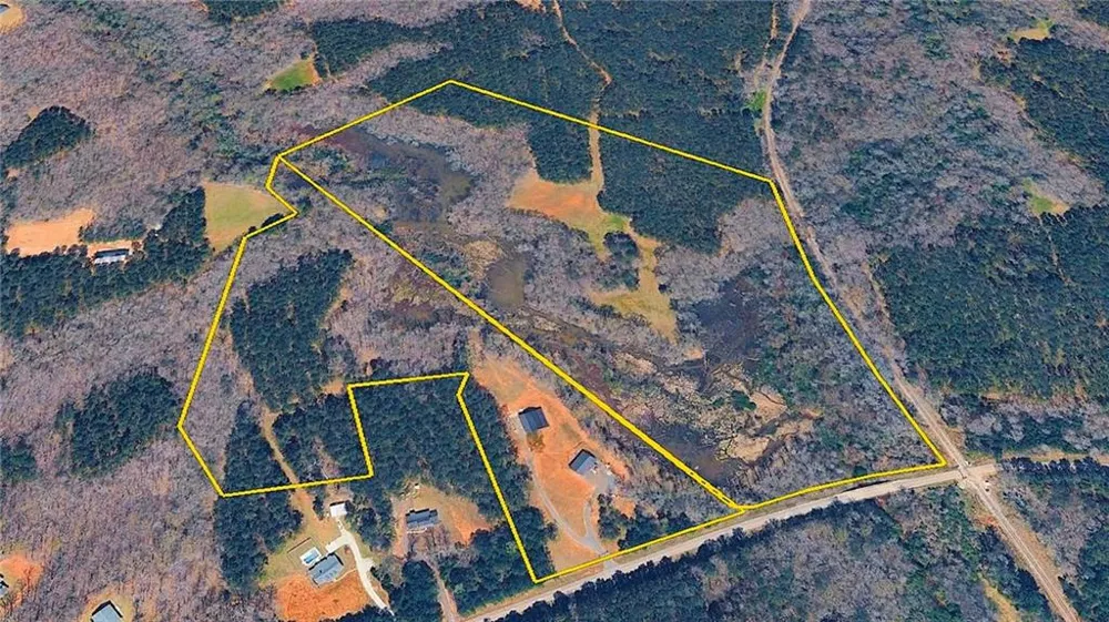 1321 Aqua Rd Madison, GA 30650