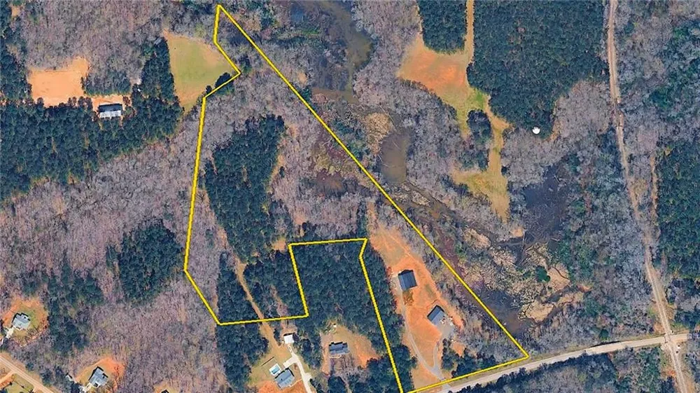 1321 Aqua Rd Madison, GA 30650