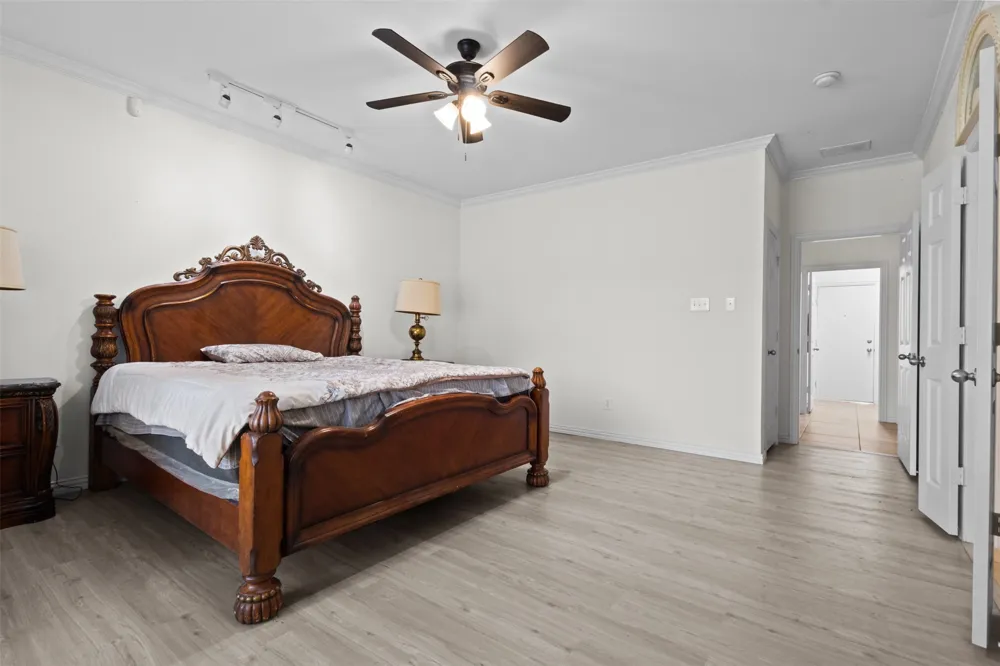 7513 Kallan Drive Rowlett, TX 75089