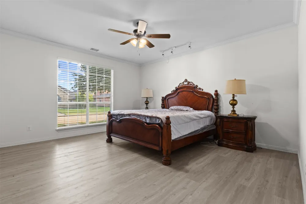 7513 Kallan Drive Rowlett, TX 75089