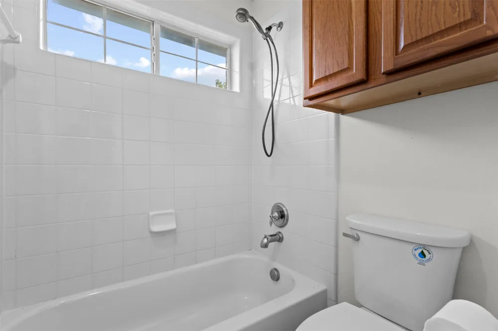 7513 Kallan Drive Rowlett, TX 75089