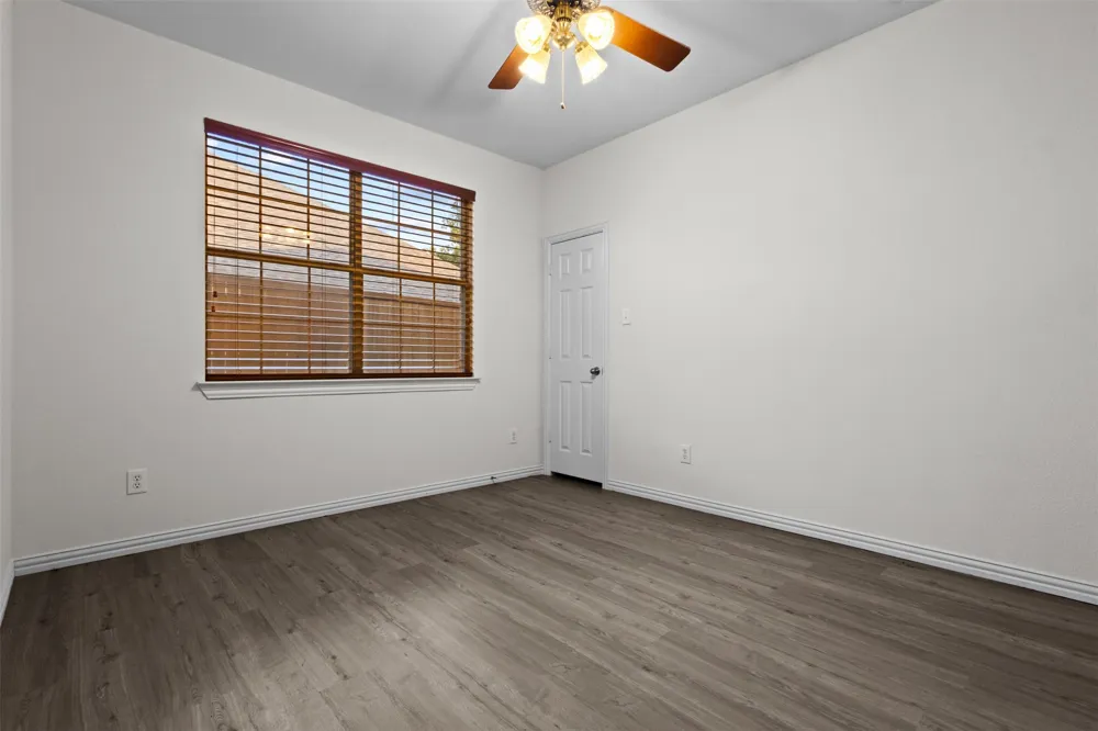 7513 Kallan Drive Rowlett, TX 75089