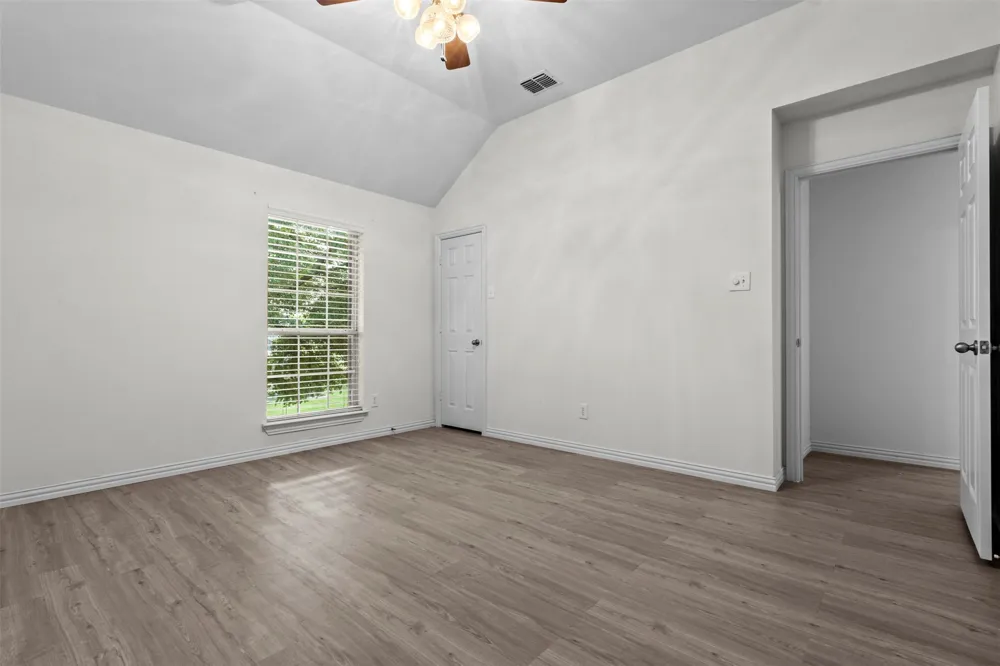 7513 Kallan Drive Rowlett, TX 75089