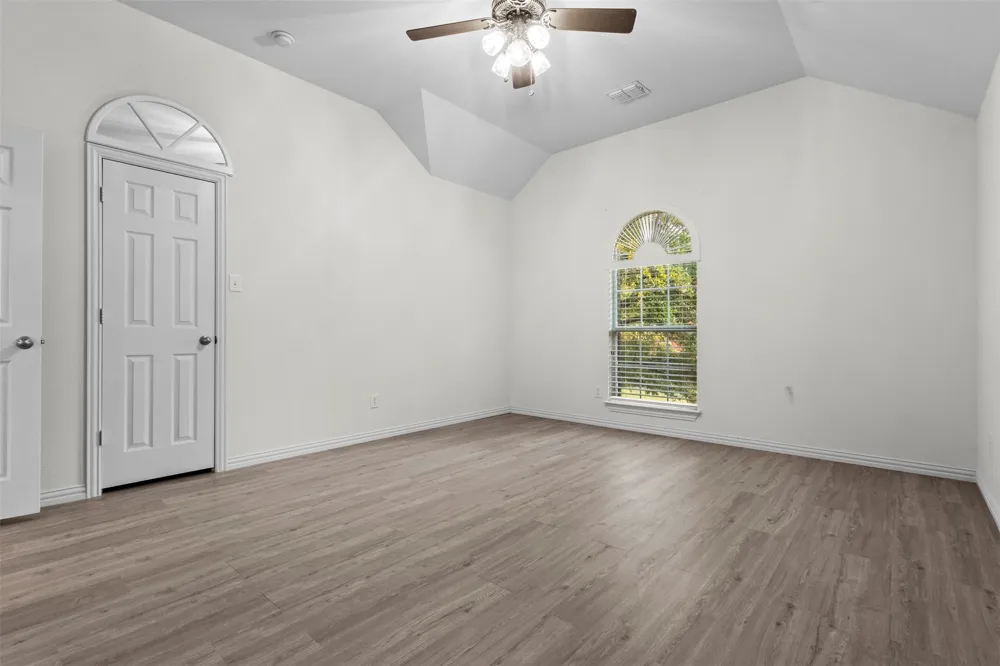 7513 Kallan Drive Rowlett, TX 75089