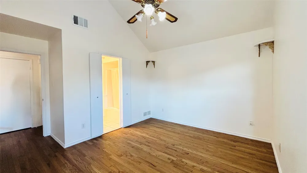 4019 Rive Lane Addison, TX 75001