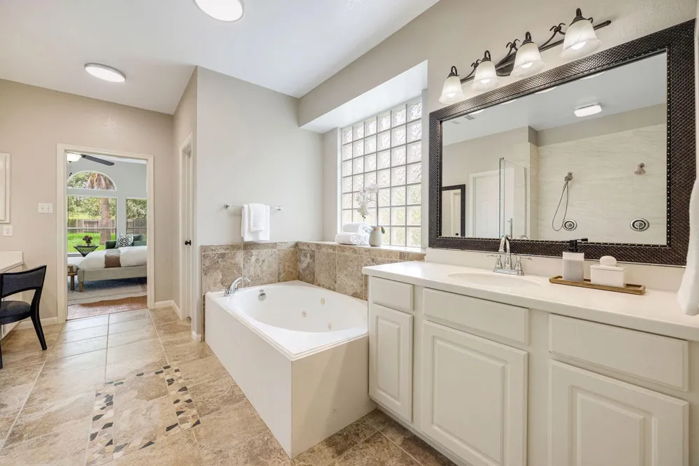 9603 Randon Lane Missouri City, TX 77459