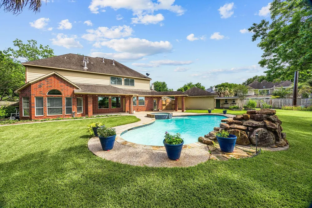 9603 Randon Lane Missouri City, TX 77459