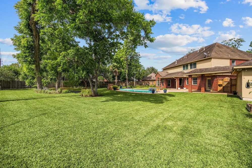 9603 Randon Lane Missouri City, TX 77459