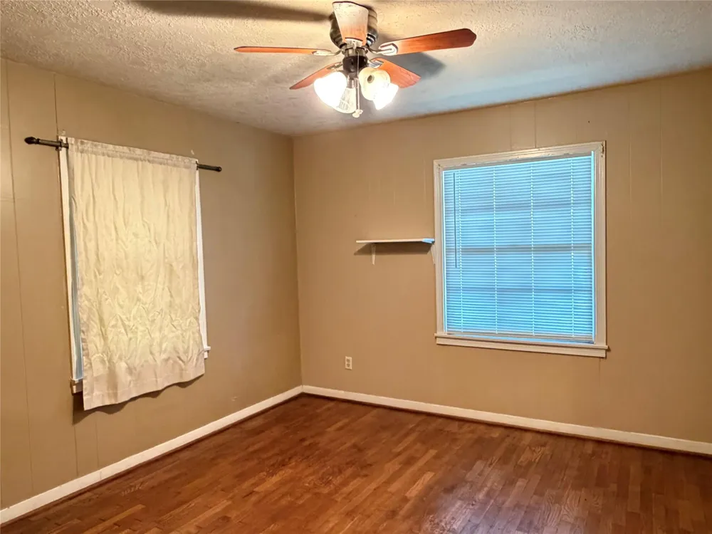 426 E Fm 1093 Road Wallis, TX 77485
