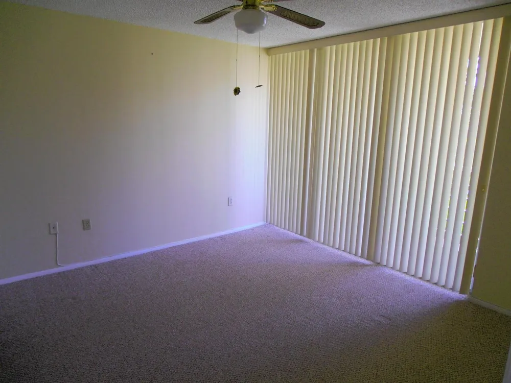 9451 EVERGREEN PLACE #306 Davie, FL 33324