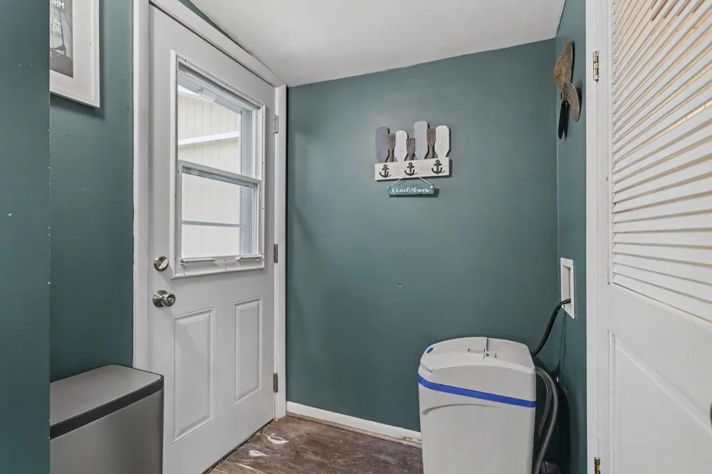 745 Waterfront Drive Kinderhook Township, MI 49036