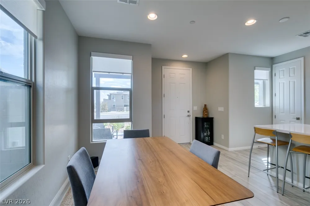 11755 Emerald Lake Avenue Las Vegas, NV 89138
