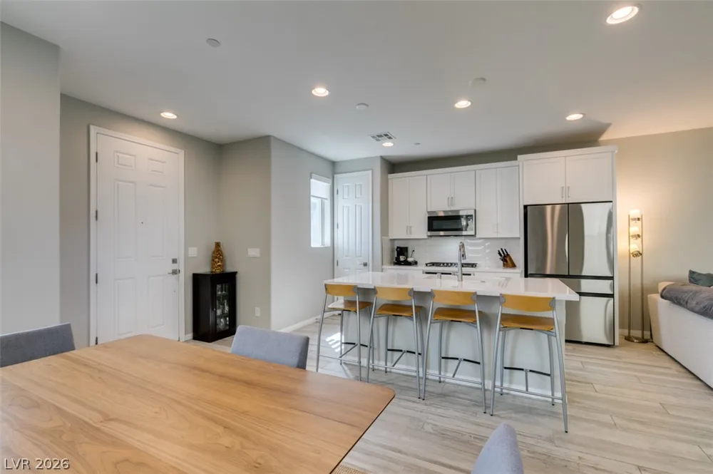 11755 Emerald Lake Avenue Las Vegas, NV 89138