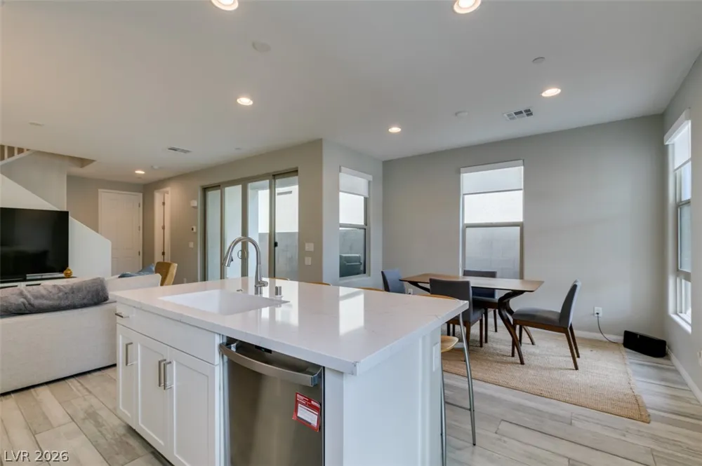 11755 Emerald Lake Avenue Las Vegas, NV 89138