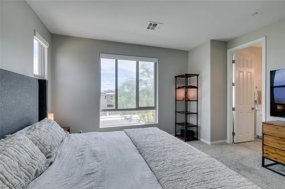 11755 Emerald Lake Avenue Las Vegas, NV 89138
