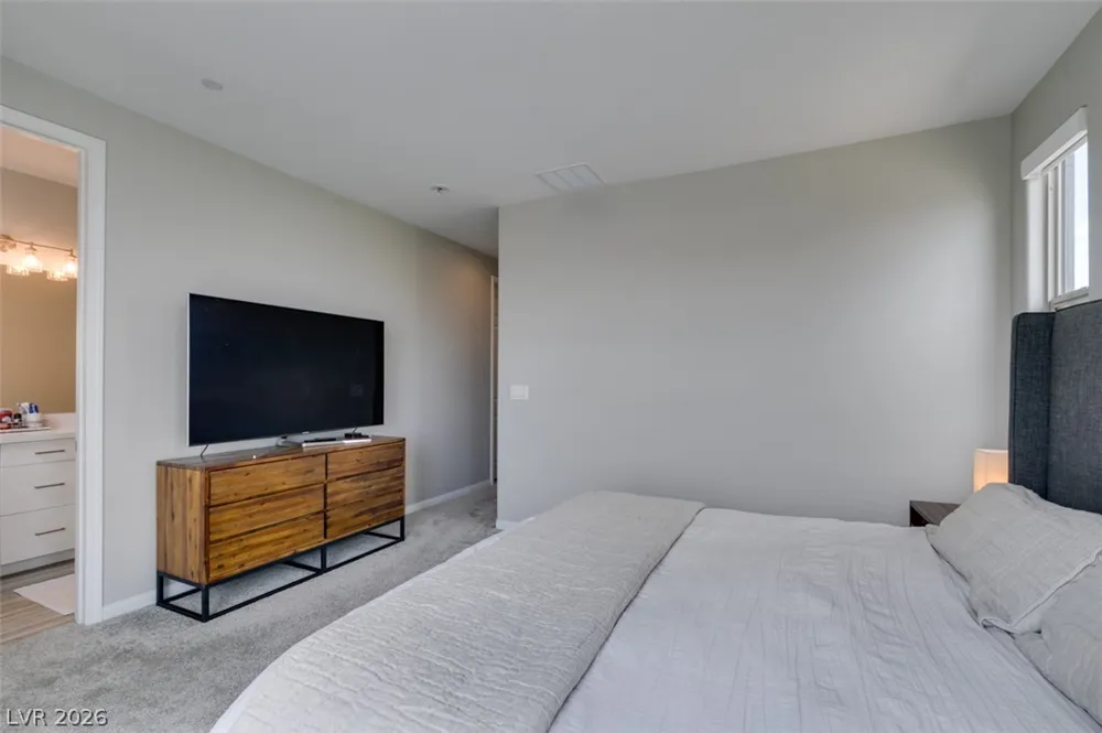11755 Emerald Lake Avenue Las Vegas, NV 89138