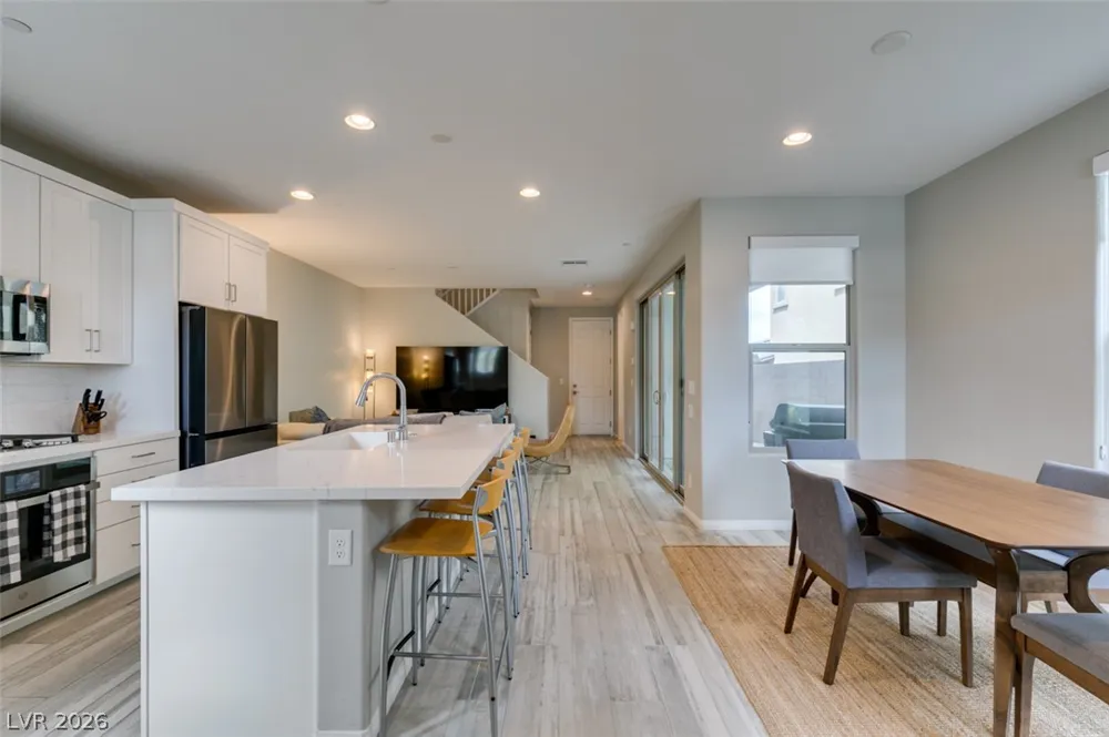 11755 Emerald Lake Avenue Las Vegas, NV 89138