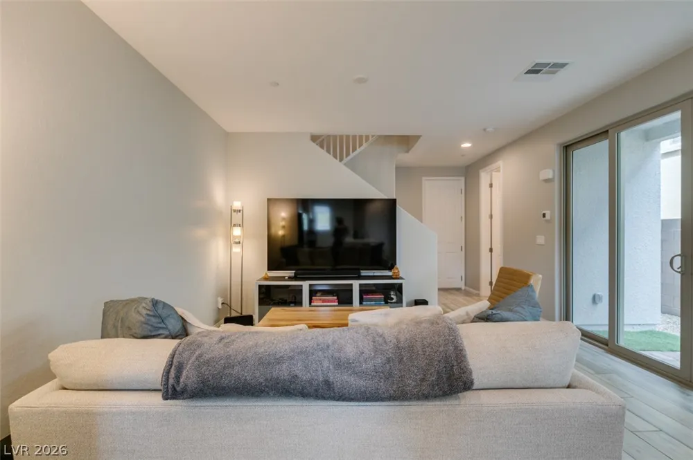 11755 Emerald Lake Avenue Las Vegas, NV 89138