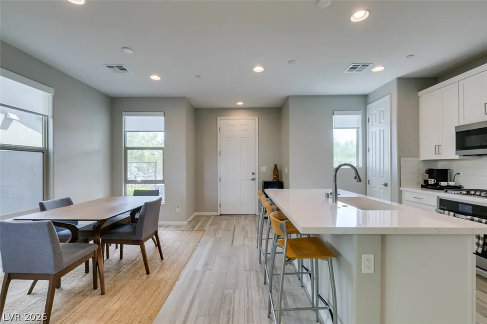 11755 Emerald Lake Avenue Las Vegas, NV 89138