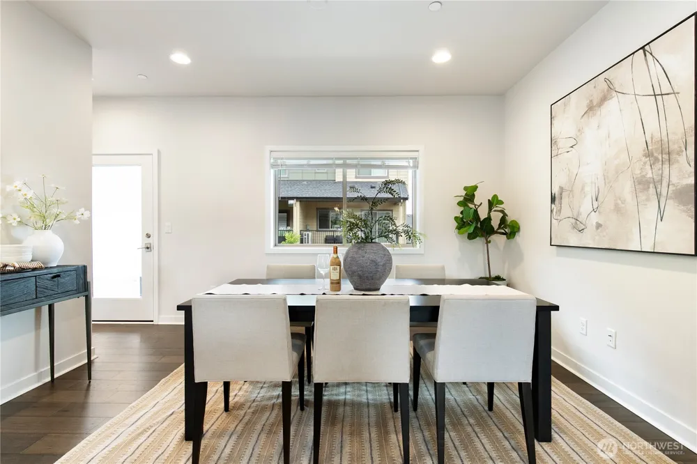 1429 8th Avenue NE #8 Issaquah, WA 98029