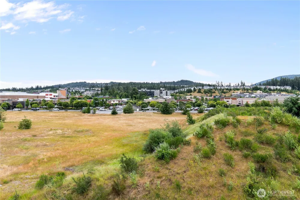 1429 8th Avenue NE #8 Issaquah, WA 98029