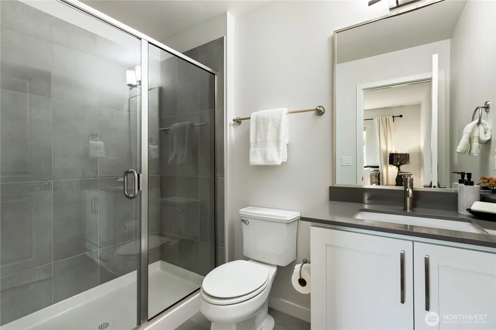 1429 8th Avenue NE #8 Issaquah, WA 98029