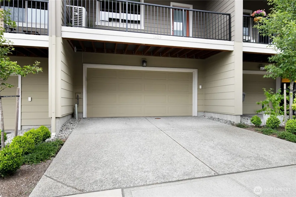 1429 8th Avenue NE #8 Issaquah, WA 98029