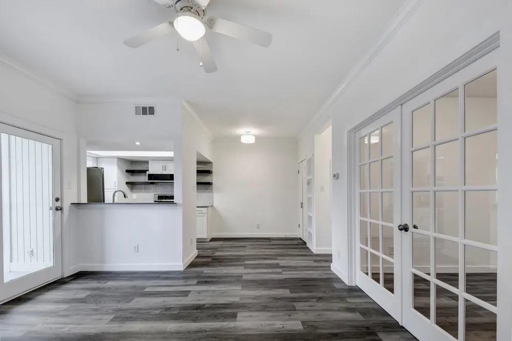 3840 Far West Boulevard #215 Austin, TX 78731