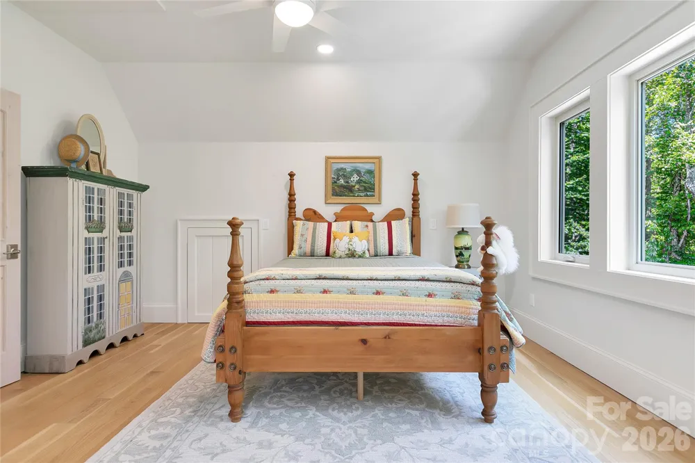 144 Laurel Creek Cedar Mountain, NC 28718
