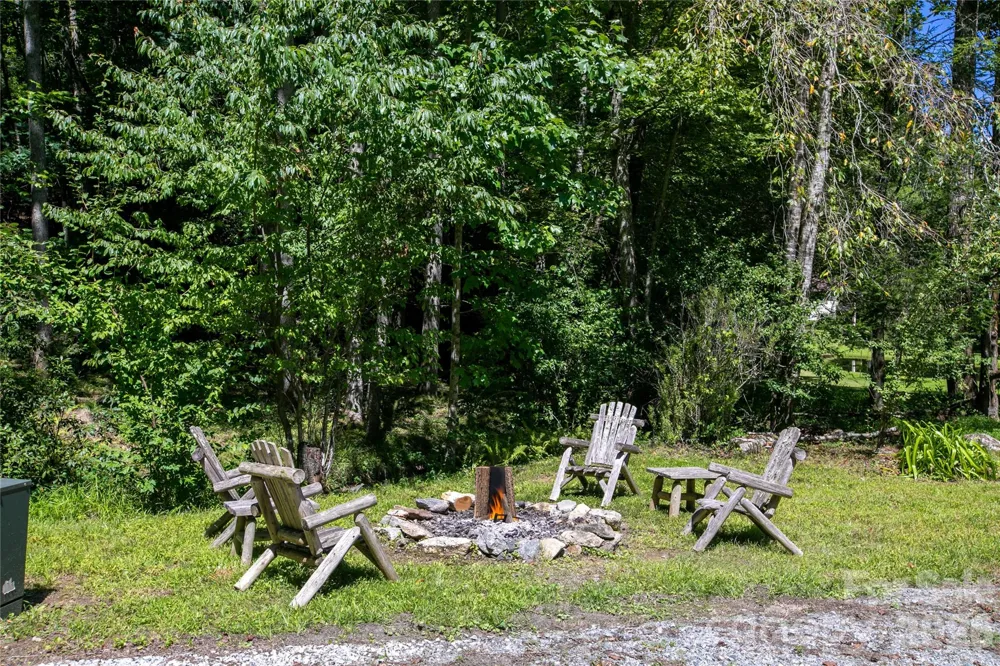 144 Laurel Creek Cedar Mountain, NC 28718