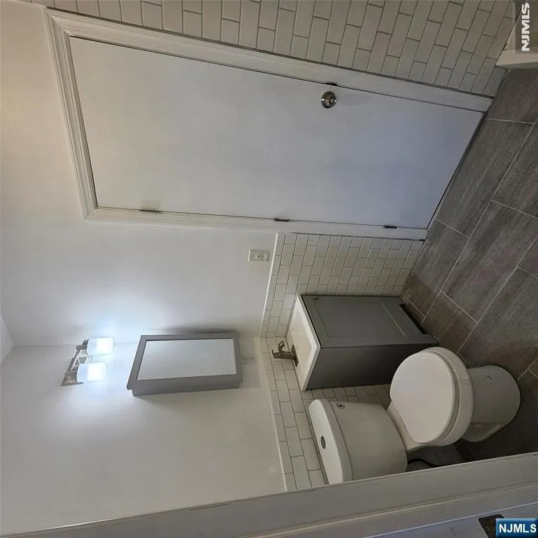 314 N Park Street 2 East Orange, NJ 07017