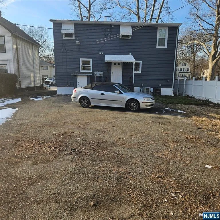 314 N Park Street 2 East Orange, NJ 07017