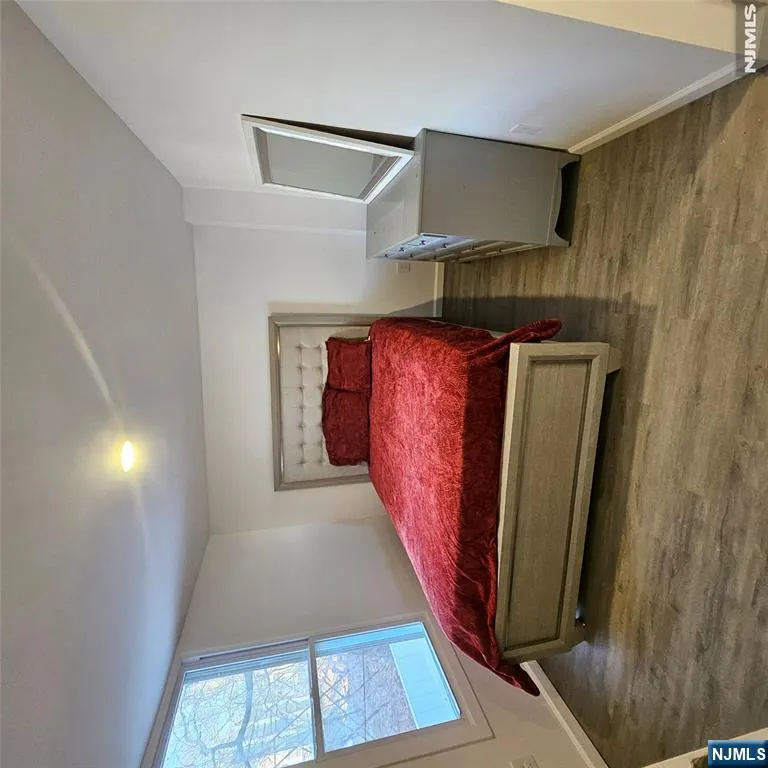 314 N Park Street 2 East Orange, NJ 07017