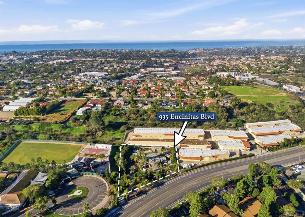 935 Encinitas Blvd Encinitas, CA 92024
