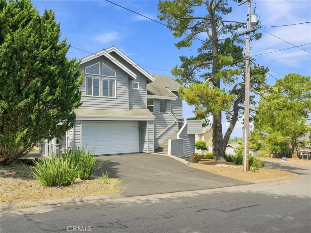 2770 Holden Cambria, CA 93428