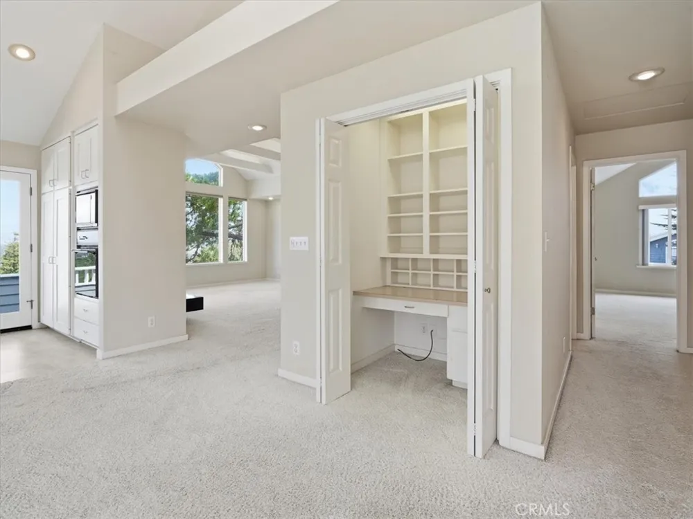 2770 Holden Cambria, CA 93428