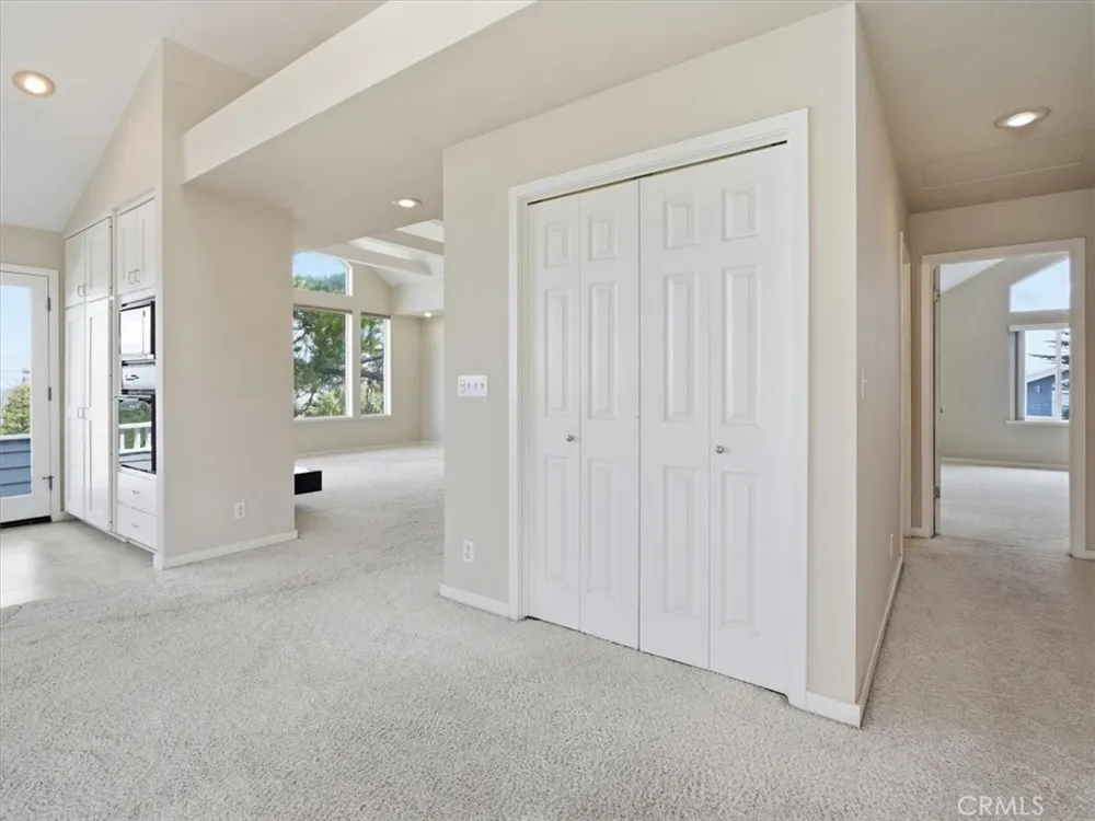 2770 Holden Cambria, CA 93428