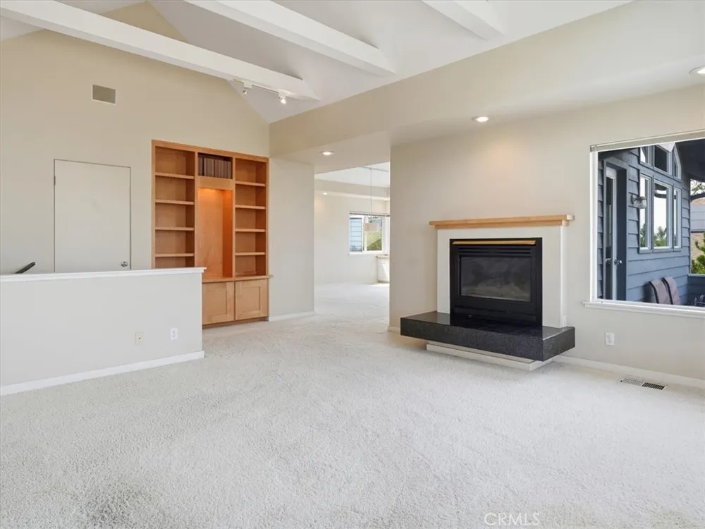 2770 Holden Cambria, CA 93428