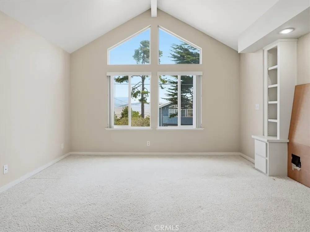 2770 Holden Cambria, CA 93428