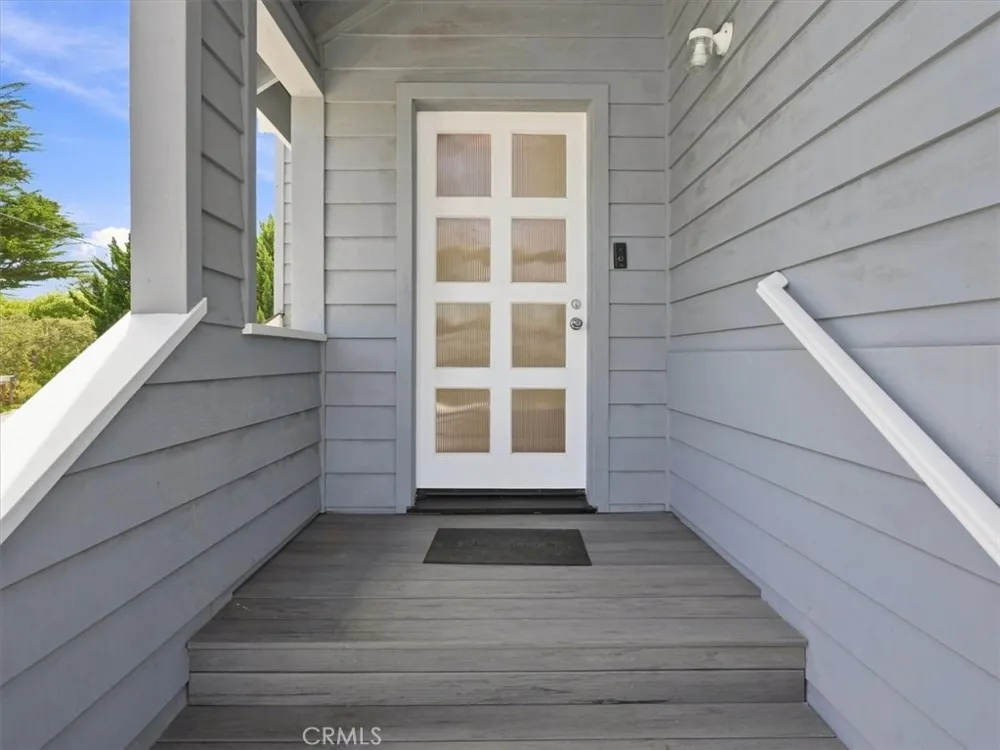 2770 Holden Cambria, CA 93428