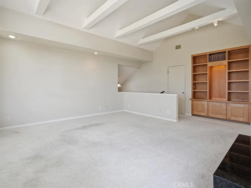 2770 Holden Cambria, CA 93428