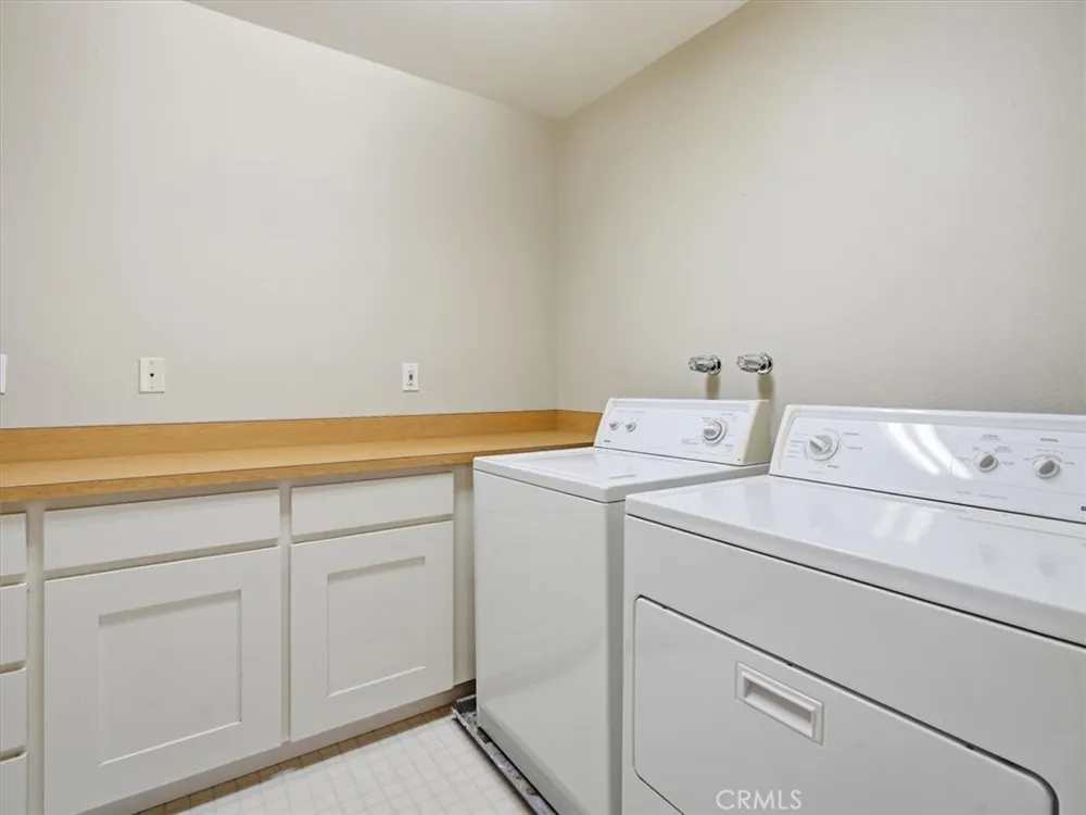 2770 Holden Cambria, CA 93428